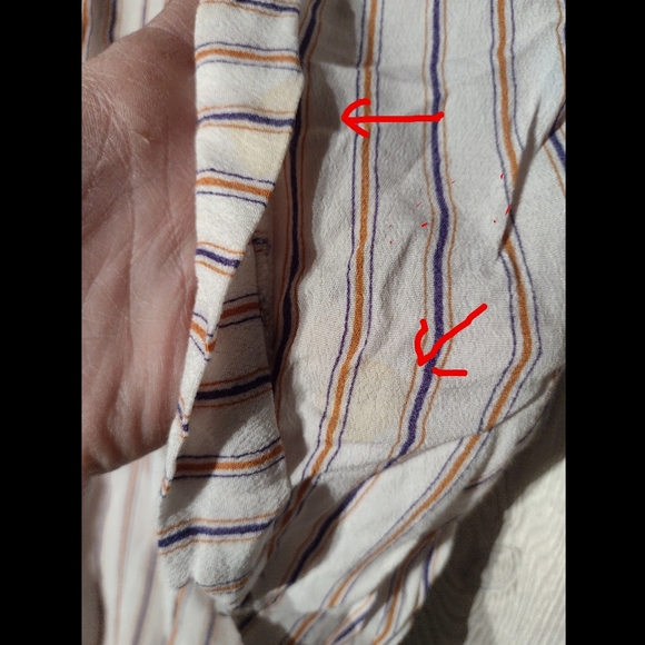 ✴️3 for $15: Forever 21 Button-Up Crop Top - Picture 9 of 11